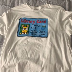 Arthur short sleeve size L